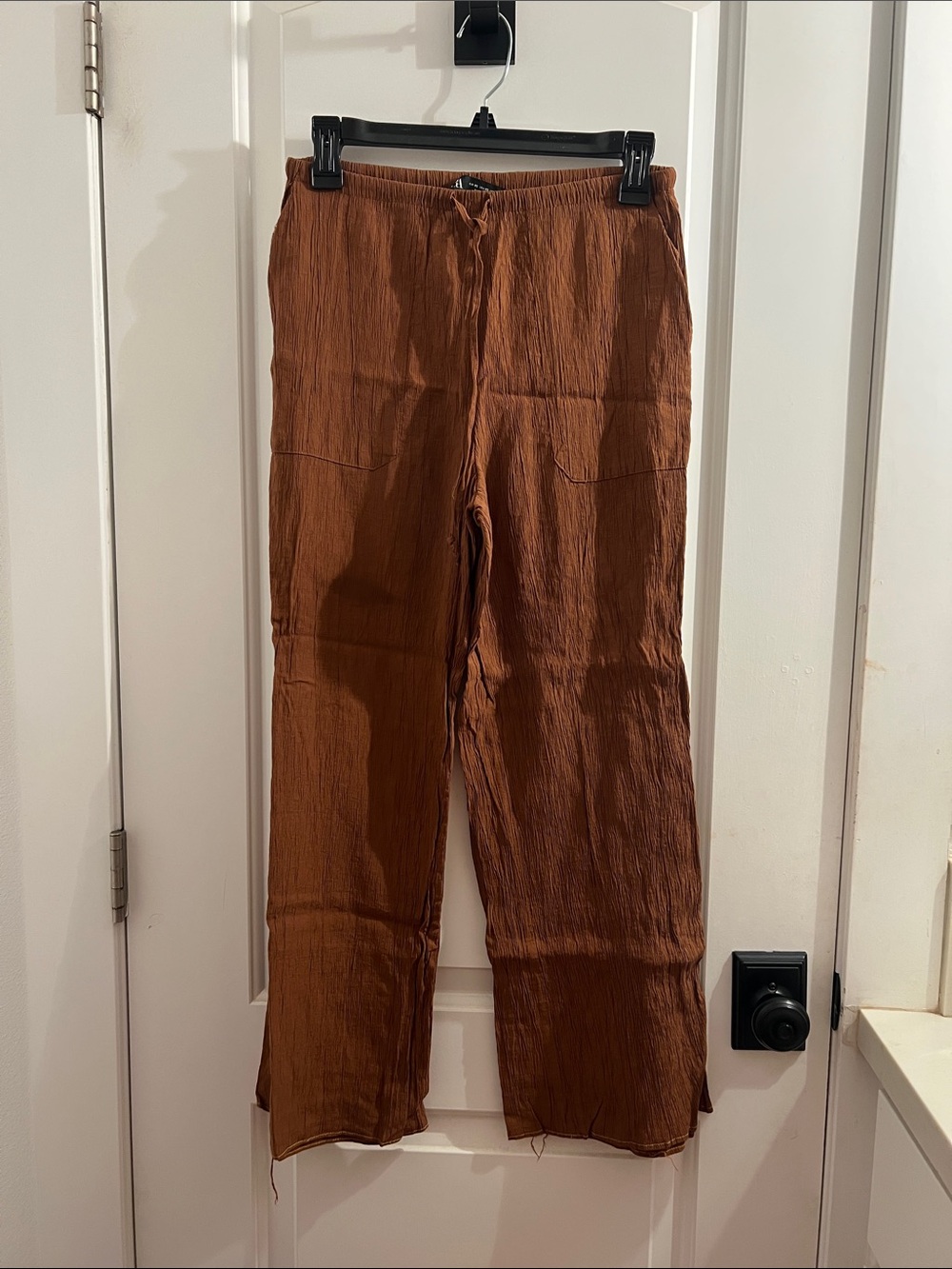 Zara Cargo Pants in Rust Brown